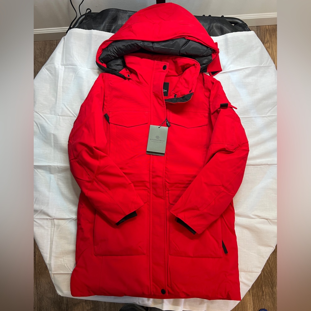 Stormtech Women's Denali Parka - EPK-3W Red/Black Size Medium